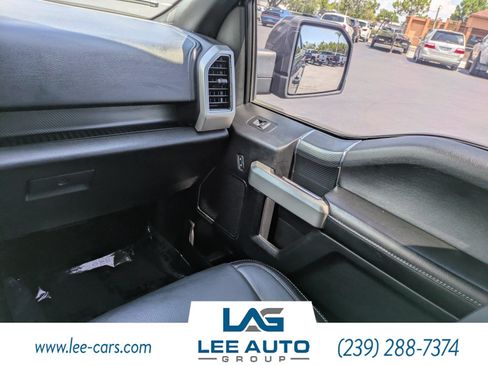 Used 2018 Ford F150 Lariat w/ Equipment Group 502A Luxury AWD/4WD image 15