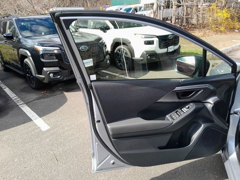 Certified 2025 Subaru Impreza 2.0i image 12