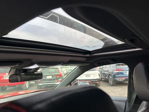 Used 2021 Toyota RAV4 SE w/ Weather & Moonroof Package image 31