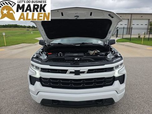 Used 2024 Chevrolet Silverado 1500 RST AWD/4WD image 29