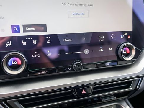 Used 2026 Lexus TX 500h AWD w/ Technology Package image 21