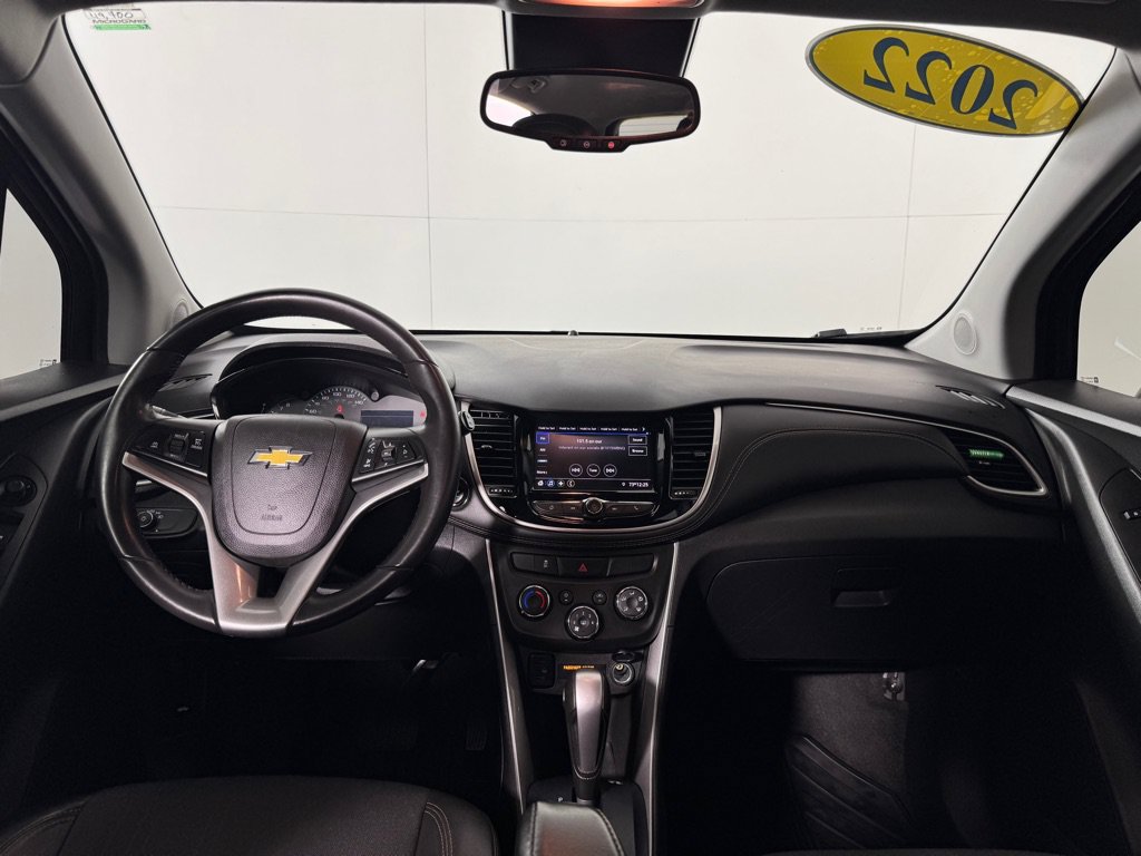 Used 2022 Chevrolet Trax LT w/ Driver Confidence Package AWD/4WD image 22