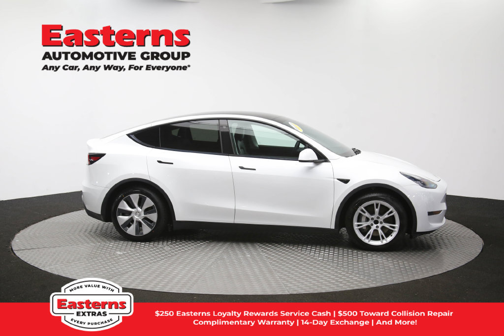 Used 2021 Tesla Model Y Long Range AWD/4WD image 45