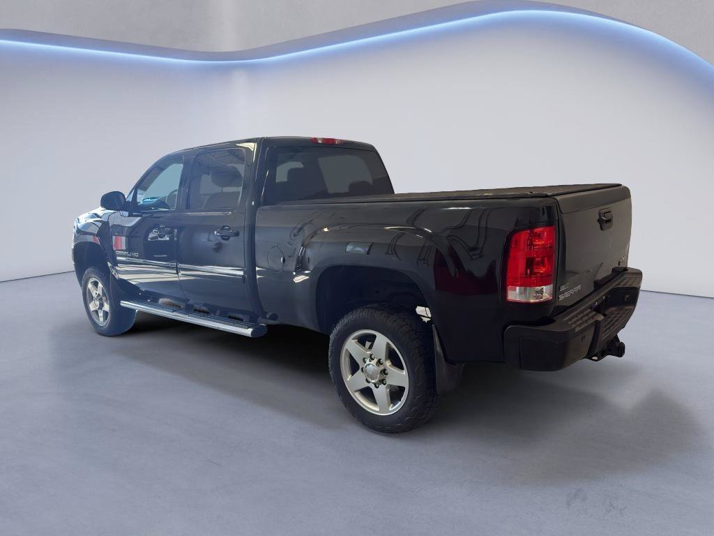 Used 2012 GMC Sierra 2500 Denali w/ Snow Plow Prep Package AWD/4WD image 5