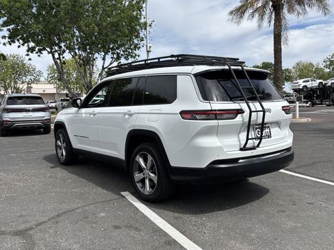 Used 2021 Jeep Grand Cherokee L Limited RWD image 3