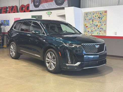 Used 2024 Cadillac XT6 Premium Luxury AWD/4WD image 3