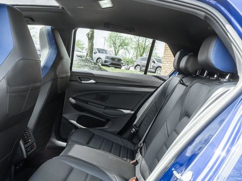Used 2024 Volkswagen Golf R image 25