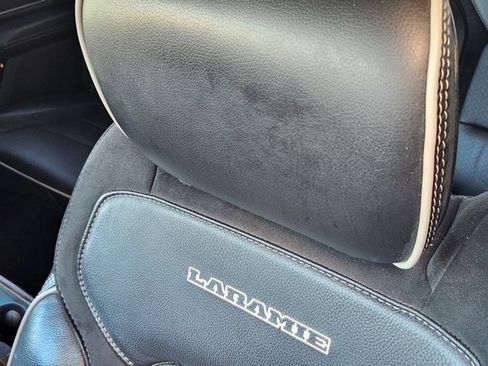 Used 2019 RAM 1500 Laramie image 24