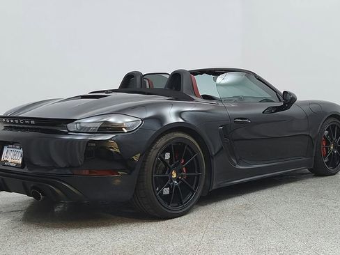Used 2022 Porsche 718 Boxster GTS image 15