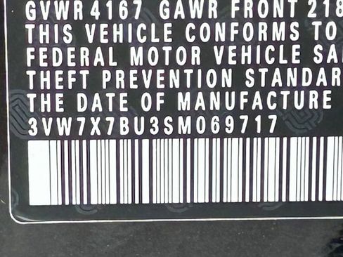 Used 2025 Volkswagen Jetta SE w/ Sunroof Package image 54