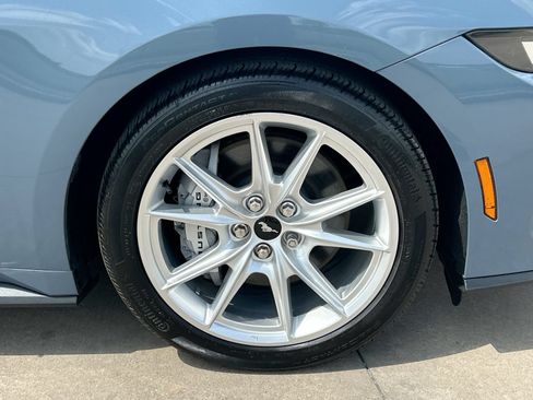 Used 2025 Ford Mustang GT Premium RWD image 10