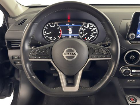 Used 2021 Nissan Sentra SV image 19