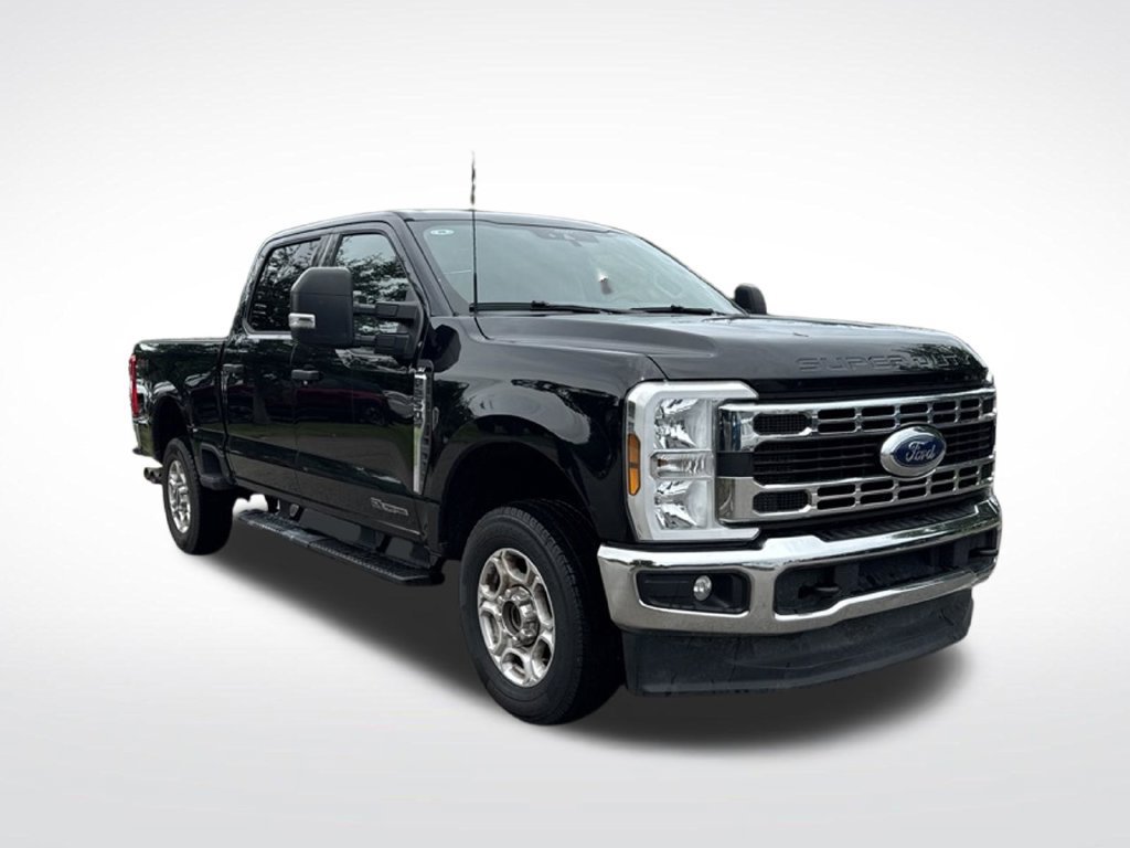 Used 2026 Ford F250 XLT AWD/4WD image 2