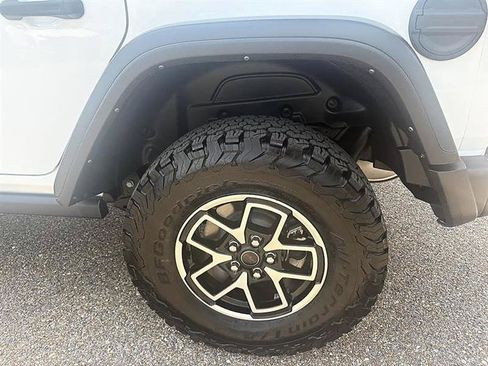 Used 2026 Jeep Wrangler Unlimited Rubicon AWD/4WD image 31