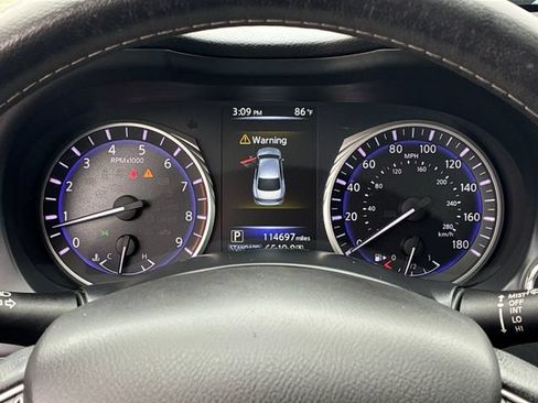 Used 2016 INFINITI Q50 3.0t Premium w/ 3.0T Premium Plus Package RWD image 26