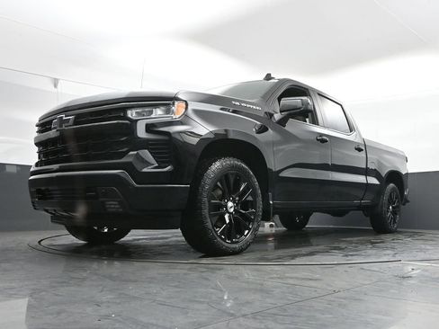 Used 2023 Chevrolet Silverado 1500 RST AWD/4WD image 48