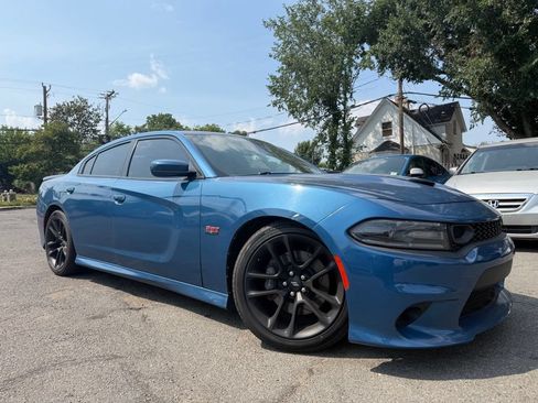 Used 2020 Dodge Charger Scat Pack RWD image 2