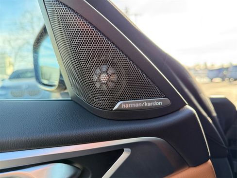 Used 2025 BMW i4 xDrive40i w/ Premium Package image 30