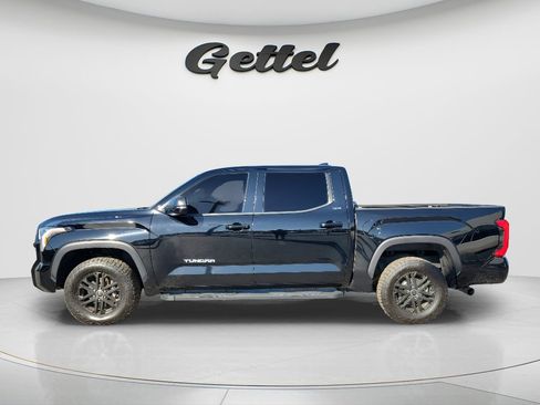 Used 2023 Toyota Tundra SR5 w/ SR5 Premium Package image 15