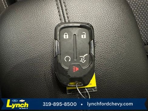 Used 2024 GMC Terrain SLE w/ Driver Convenience Package image 15