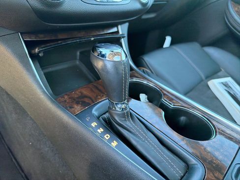 Used 2014 Chevrolet Impala LT image 23