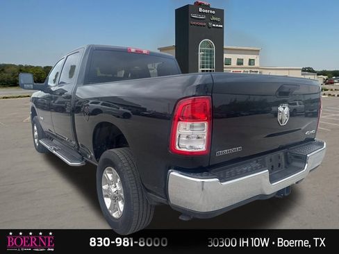 Used 2024 RAM 2500 Big Horn w/ Bed Utility Group image 9