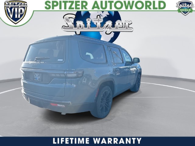 Used 2026 Jeep Grand Wagoneer Summit w/ Rear Seat Video Group I AWD/4WD image 9