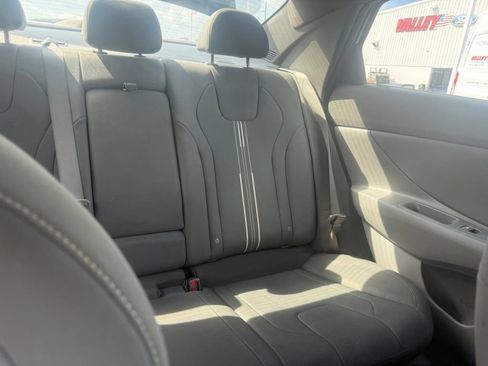 Used 2024 Hyundai Elantra SEL w/ Convenience Package FWD image 51