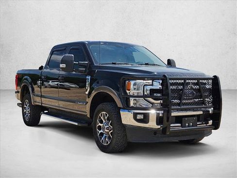 Used 2020 Ford F250 Lariat w/ Lariat Ultimate Package AWD/4WD image 3