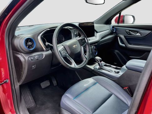 Used 2025 Chevrolet Blazer RS w/ LPO, Floor Liner Package FWD image 9
