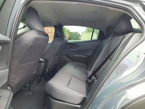 Used 2025 Toyota Prius LE FWD image 15