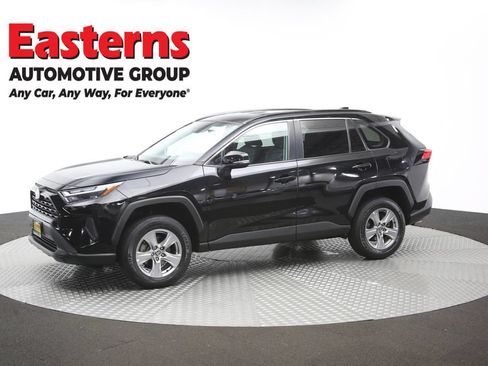 Used 2023 Toyota RAV4 XLE AWD/4WD image 57