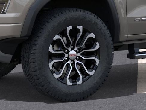 New 2026 GMC Canyon Denali AWD/4WD image 11