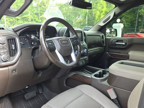Used 2021 GMC Sierra 1500 SLT w/ SLT Premium Plus Package AWD/4WD image 27