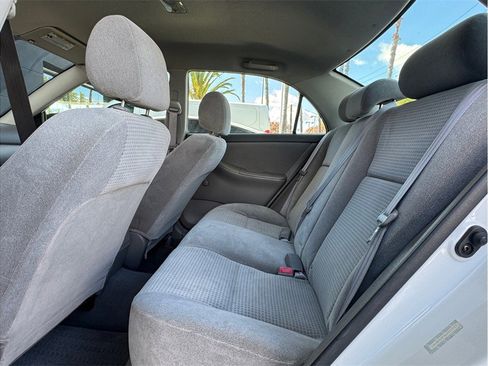 Used 2006 Toyota Corolla CE FWD image 17