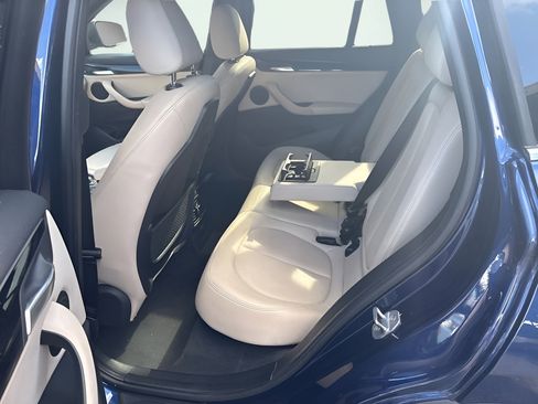 Used 2018 BMW X1 sDrive28i w/ Convenience Package FWD image 6