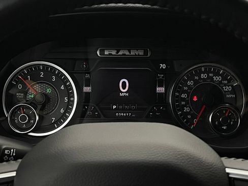 Used 2023 RAM 1500 Laramie AWD/4WD image 20
