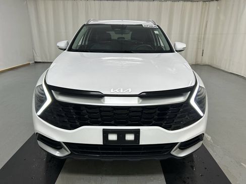 Certified 2024 Kia Sportage EX AWD/4WD image 3