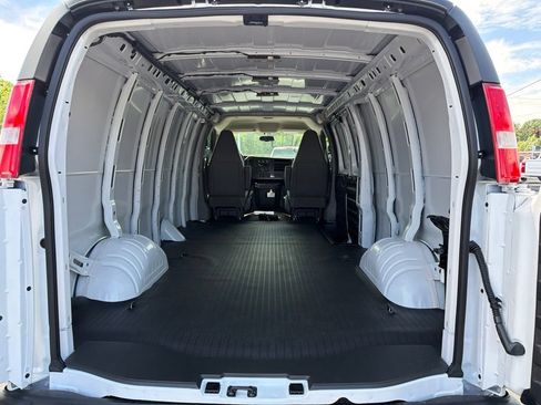 New 2026 Chevrolet Express 2500 Extended w/ Driver Convenience Package RWD image 6
