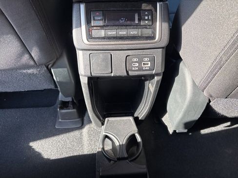 Certified 2024 Subaru Ascent Premium w/ Convenience Package image 5