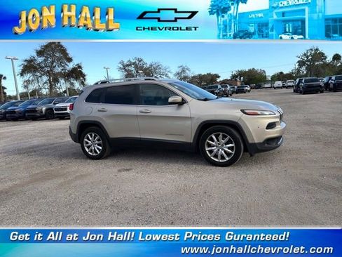 Used 2015 Jeep Cherokee Limited w/ Luxury Group image 15