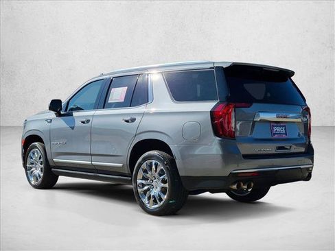 Used 2021 GMC Yukon Denali w/ Denali Premium Package AWD/4WD image 7