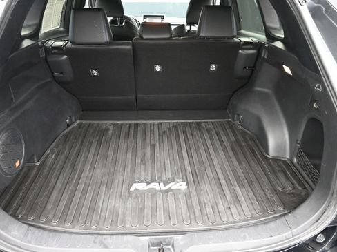 Used 2020 Toyota RAV4 XSE AWD/4WD image 11