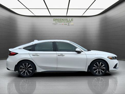 Used 2023 Honda Civic EX-L image 6