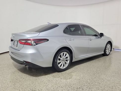 Used 2024 Toyota Camry LE w/ Convenience Package FWD image 5