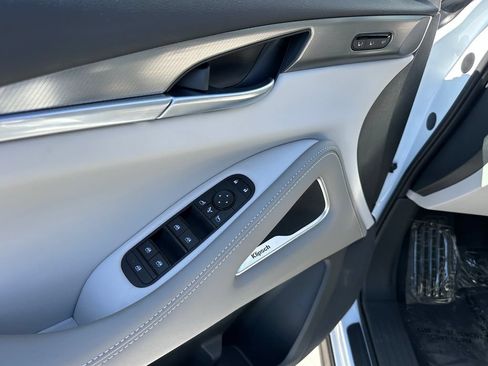 New 2027 INFINITI QX60 Luxe w/ Cargo Package FWD image 22