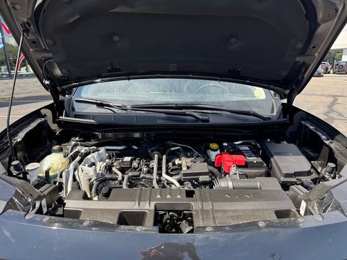 Used 2025 Nissan Kicks SR w/ SR Premium Package AWD/4WD image 29