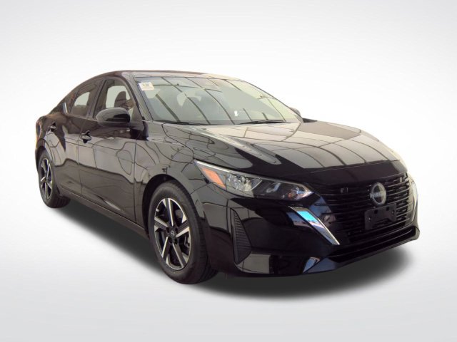 Used 2025 Nissan Sentra SV FWD image 2