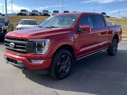 Used 2023 Ford F150 Lariat w/ Equipment Group 502A High image 3