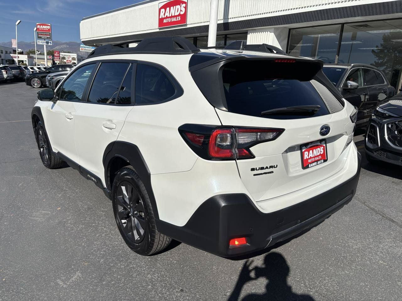 Used 2025 Subaru Outback Onyx Edition AWD/4WD image 8